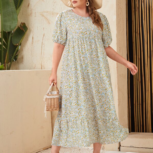 

Plus Ditsy Floral Ruffle Hem Dress, Multicolor