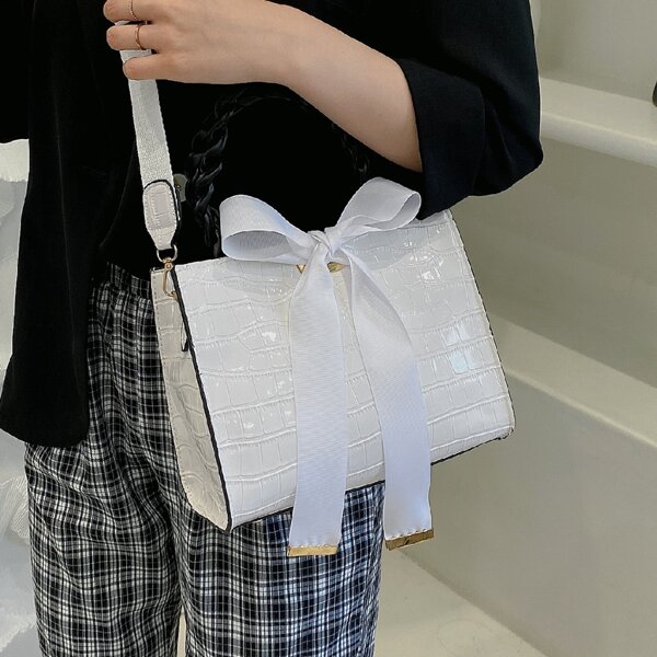 

Bow Decor Croc Embossed Satchel Bag, White