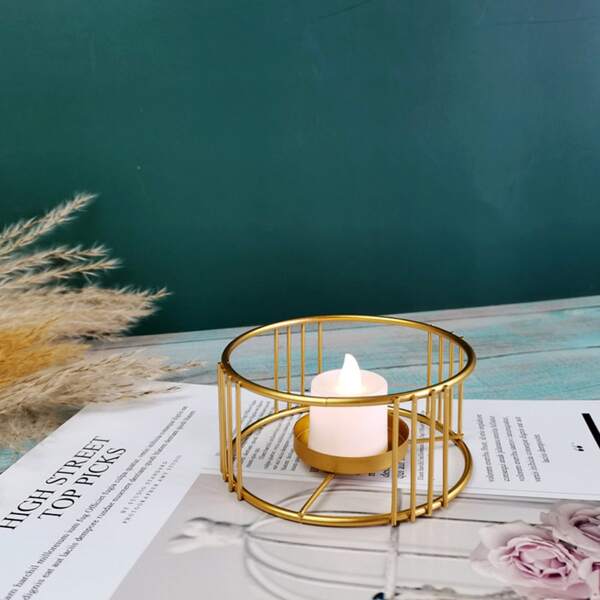 

1pc Hollow Candle Holder, Gold