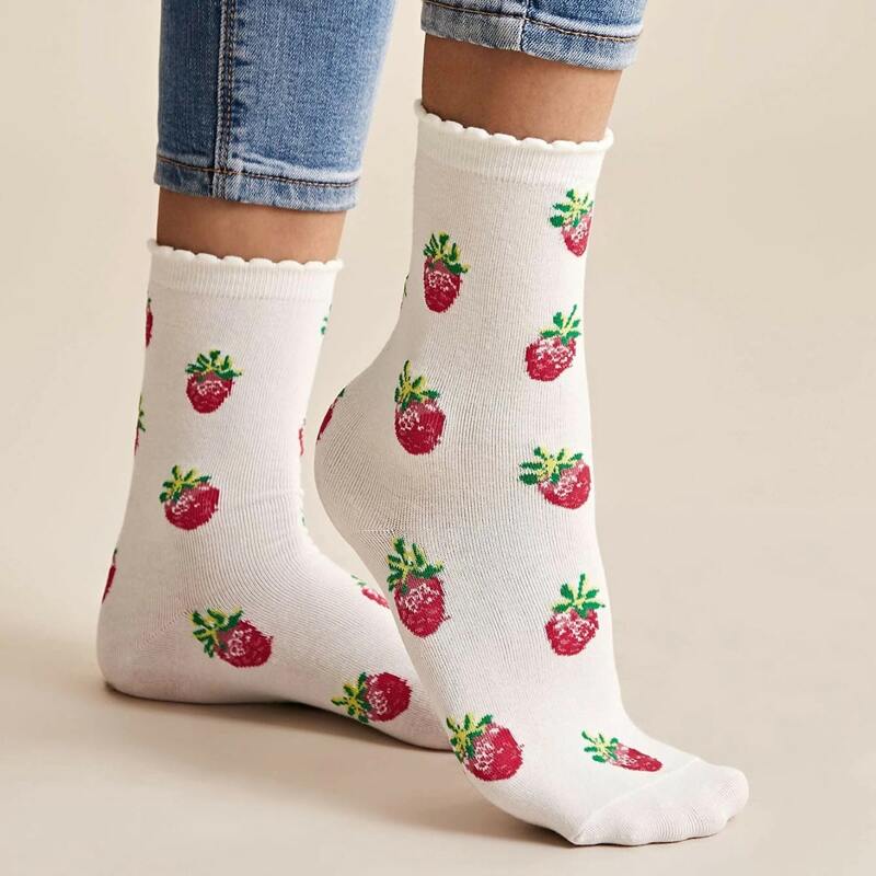 

Strawberry Graphic Crew Socks, White