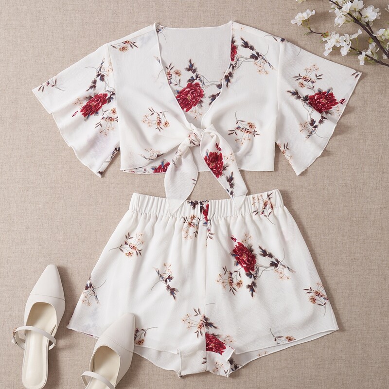 

Floral Print Tie Front Top & Shorts, White