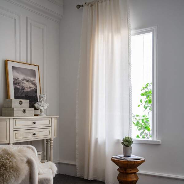 

Lace Trim Single Panel Curtain, White