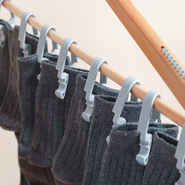 

12pcs Plastic Non-slip Clothespin, Grey