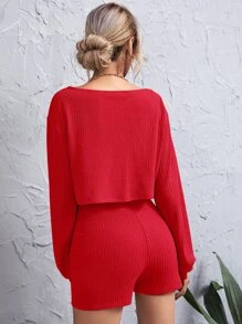 SHEIN Essnce Conjunto top corto tejido de canalé de hombros caídos con shorts de cintura ancha - Rojo - Ver 2