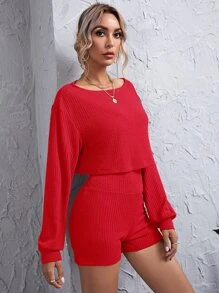 SHEIN Essnce Conjunto top corto tejido de canalé de hombros caídos con shorts de cintura ancha - Rojo - Ver 3