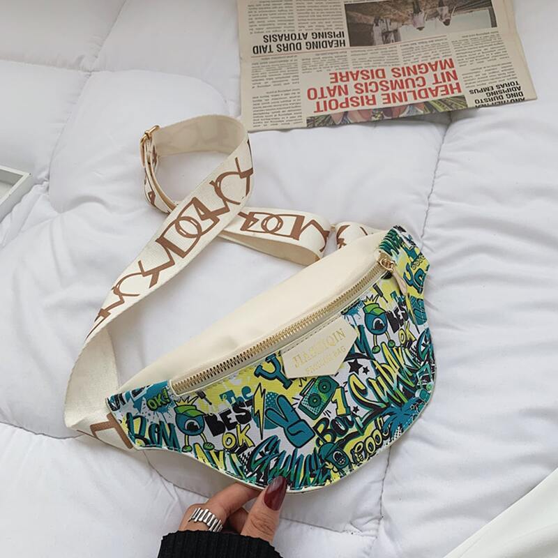 

Cartoon Words Print Fanny Pack, Green