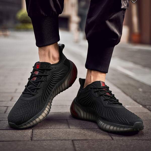 

Men Lace-up Front Textured Running Shoes, Black