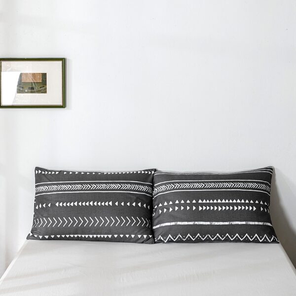 

1pair Geometric Pattern Pillowcase Without Filler, Black and white