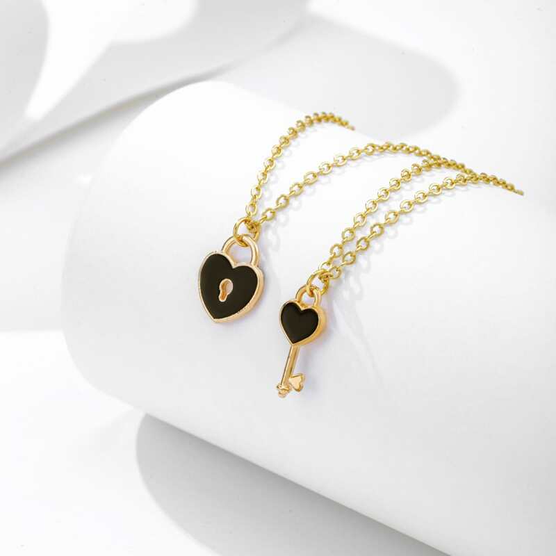 

2pcs Lock Charm Chain Necklace, Black