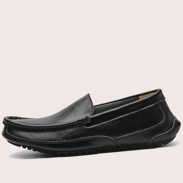 

Men Minimalist Loafers, Black