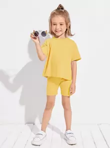 SHEIN Toddler Girls Cotton Drop Shoulder Top & Cycling Shorts Set - Yellow - View 4