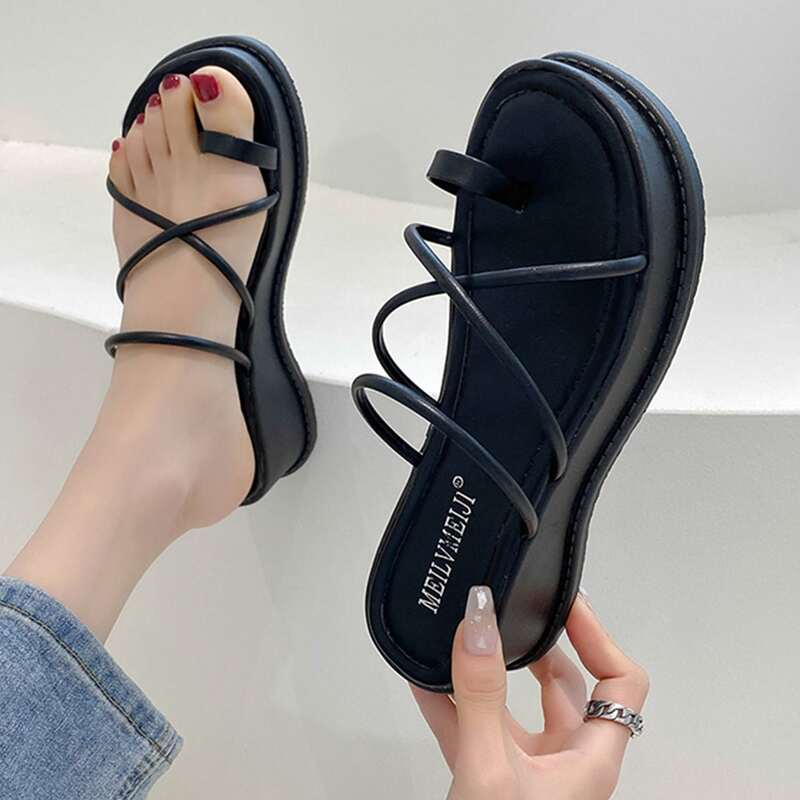 

Toe Loop Flatform Mules, Black