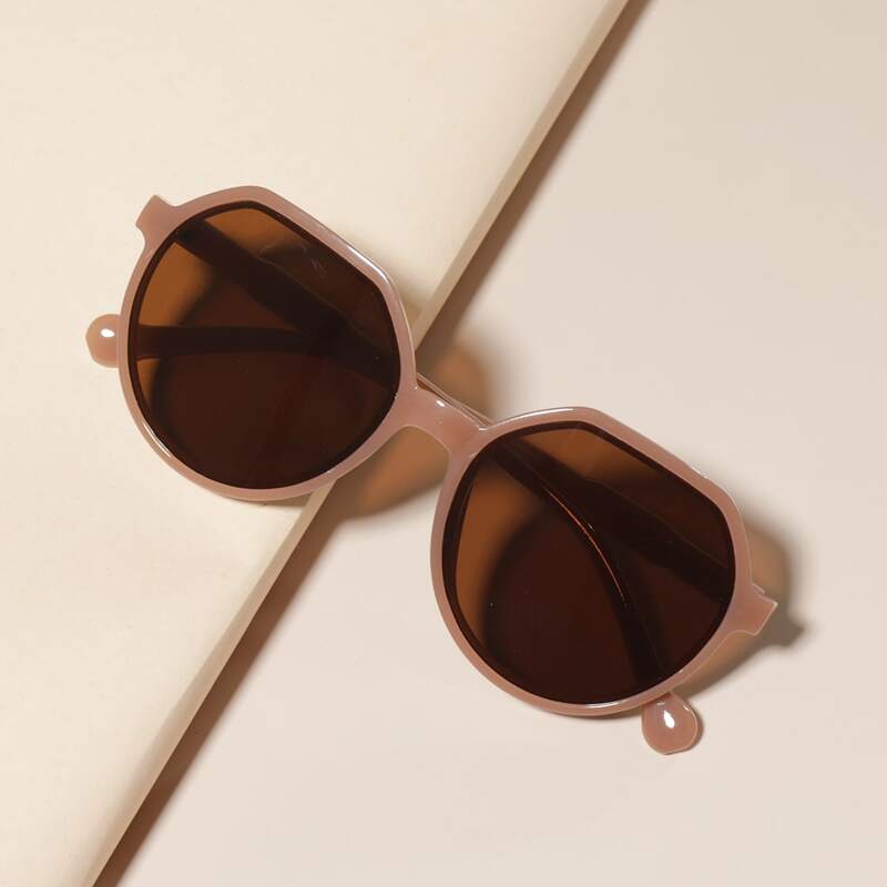 

Round Frame Sunglasses