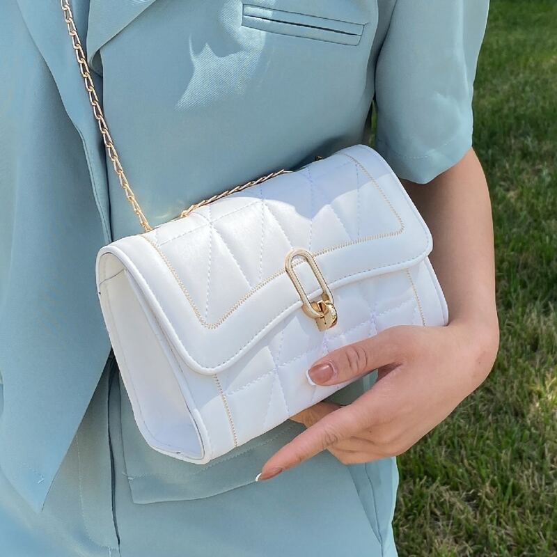 

Stitch Detail Chain Shoulder Bag, White