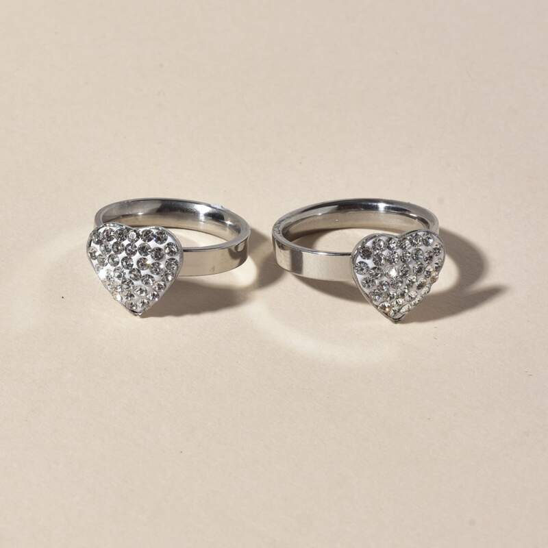 

2pcs Rhinestone Heart Ring, Multicolor