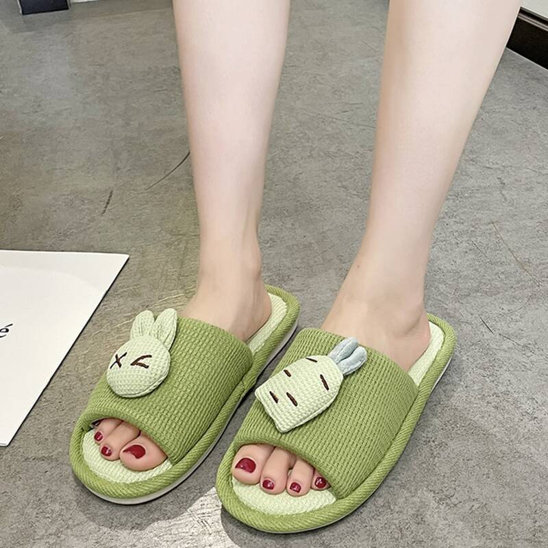 

Cartoon Decor Bedroom Slippers, Green