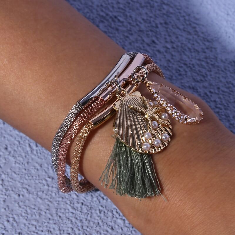 

1pc Shell Charm Layered Bracelet, Gold