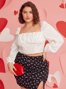SHEIN Plus Lantern Sleeve Ruched Bust Top & Split Hem Heart Print Skirt Set - Black and White - View 5