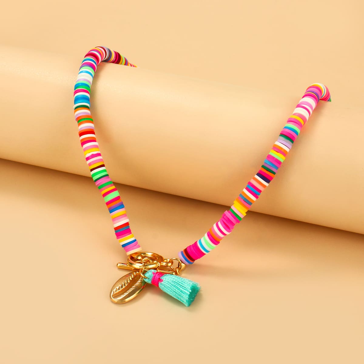 

Shell Decor Necklace, Multicolor