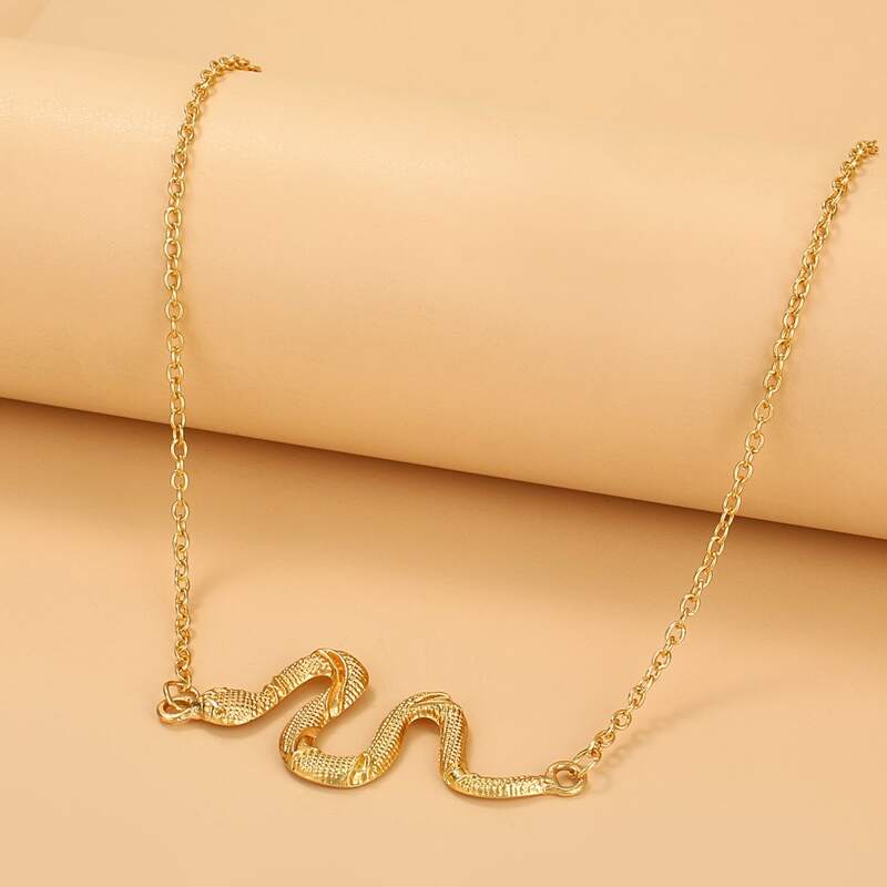 

Serpentine Pendant Necklace, Gold