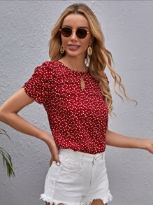SHEIN Clasi Keyhole Neck Puff Sleeve Allover Heart Print Top - Multicolor - View 4