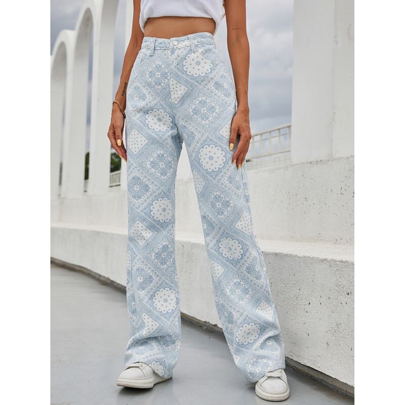 

High Waist Paisley Print Jeans, Light wash