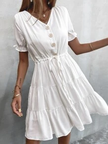 فستان برباط خصر وبأزرار نصف