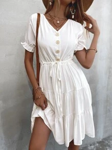 فستان برباط خصر وبأزرار نصف