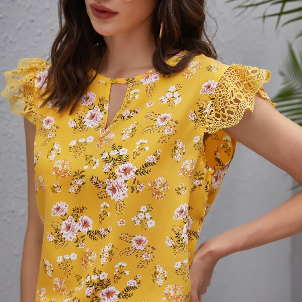 

Floral Keyhole Neck Guipure Lace Trim Top, Yellow