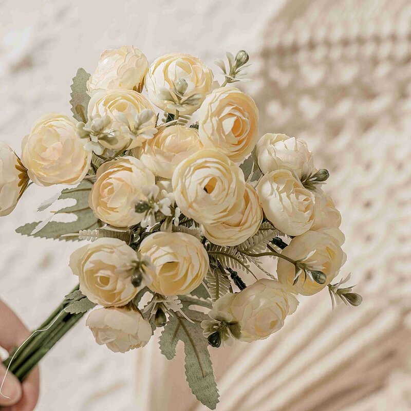 

1bundle Artificial Flower With 18pcs Head, Beige