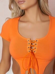 SHEIN BAE Camiseta Corta Con Cordones Y Tiras