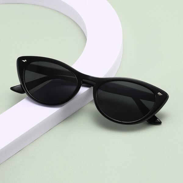 

Cat Eye Sunglasses
