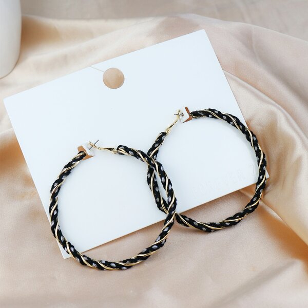 

Entangle Design Hoop Earrings, Multicolor