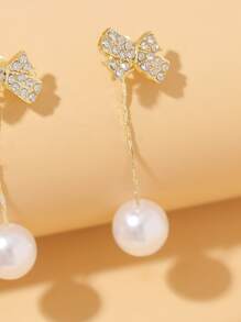 假珍珠裝飾耳環 - 金黃色 - 查看 3