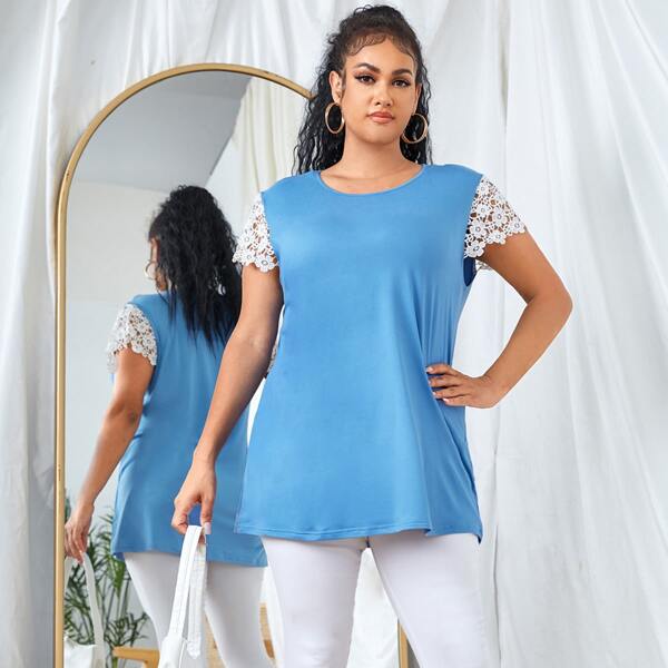 

Plus Floral Guipure Lace Panel Tee, Blue
