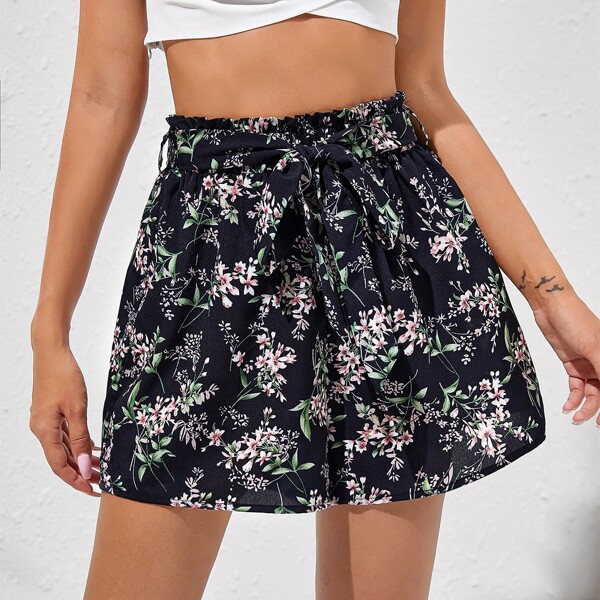 

Paperbag Waist Belted Floral Shorts, Multicolor