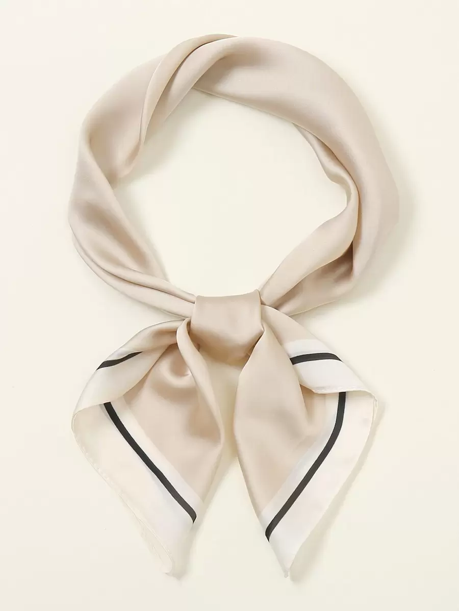 MOTF X Brooks Nader 1 件方形印花头巾时尚轻便围巾适合日常生活中女士男孩女孩礼物头巾、发带、头带非常适合装扮您的外观