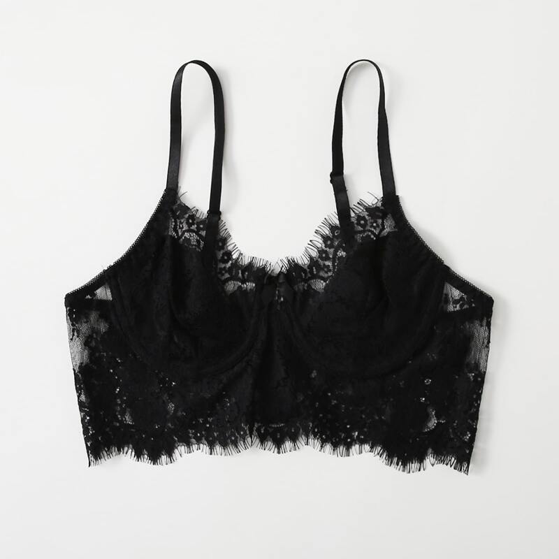 

Floral Lace Crop Cami, Black