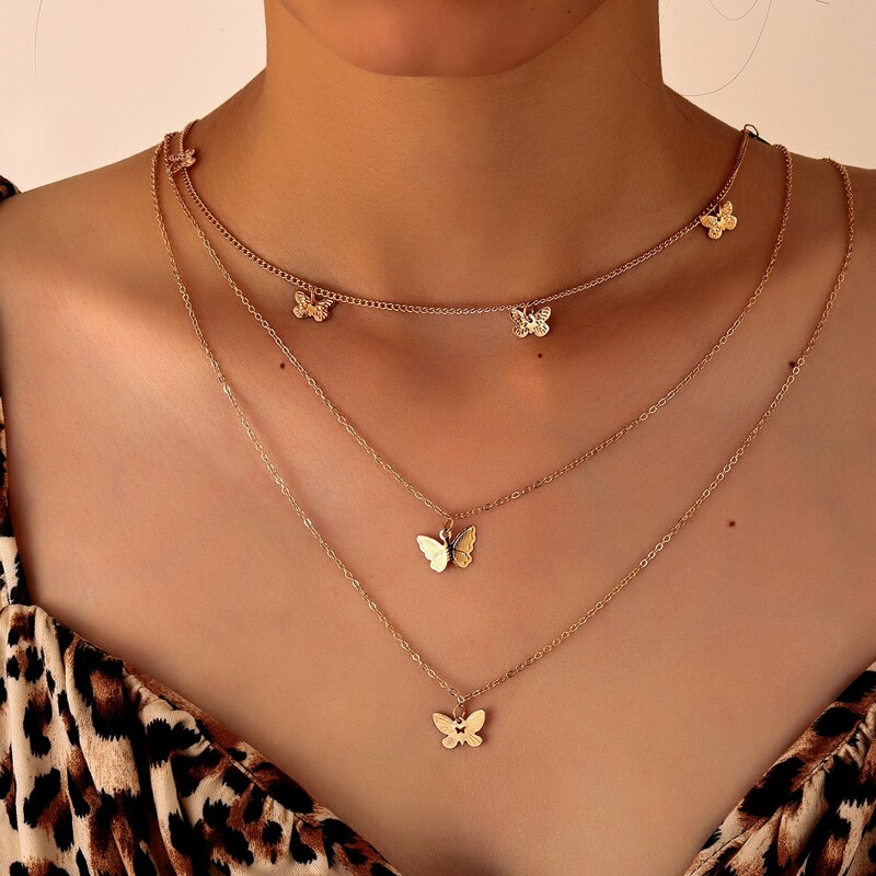

1pc Butterfly Charm Layered Necklace, Gold