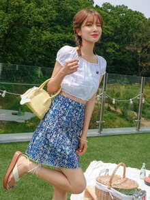 DAZY تنورة بحافة مكشكشة مزهر شامل