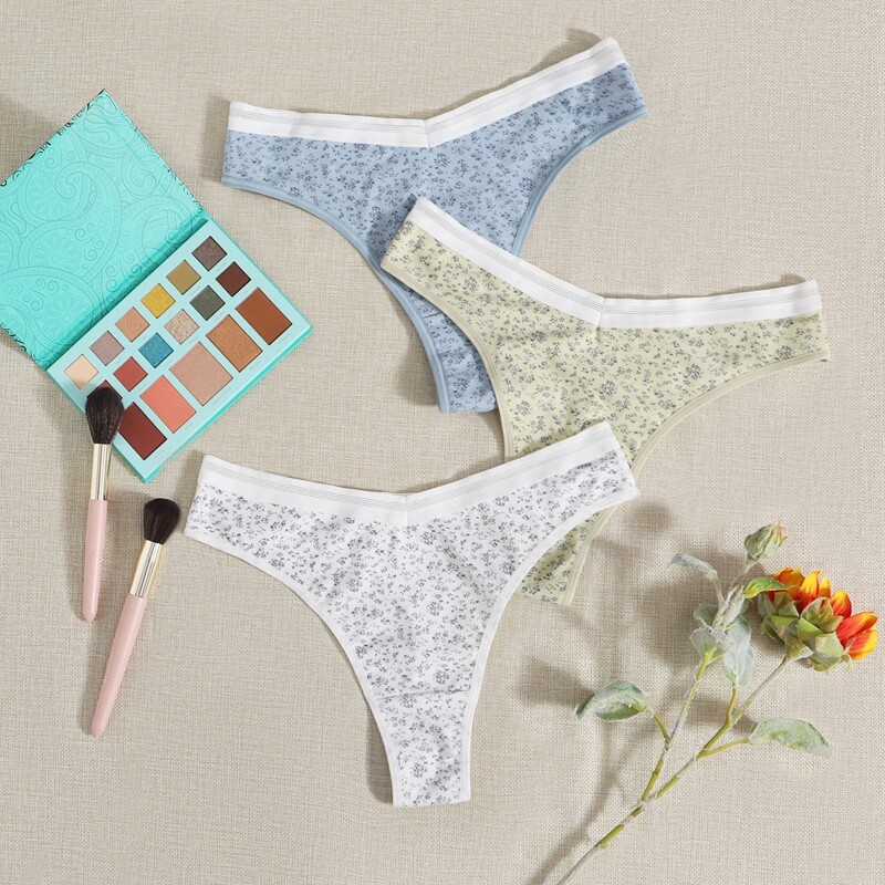 

3pack Plus Ditsy Floral Panty Set, Multicolor