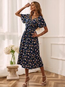 SHEIN LUNE 滿版花卉印花荷葉袖束腰連衣裙 - 彩色 - 查看 5