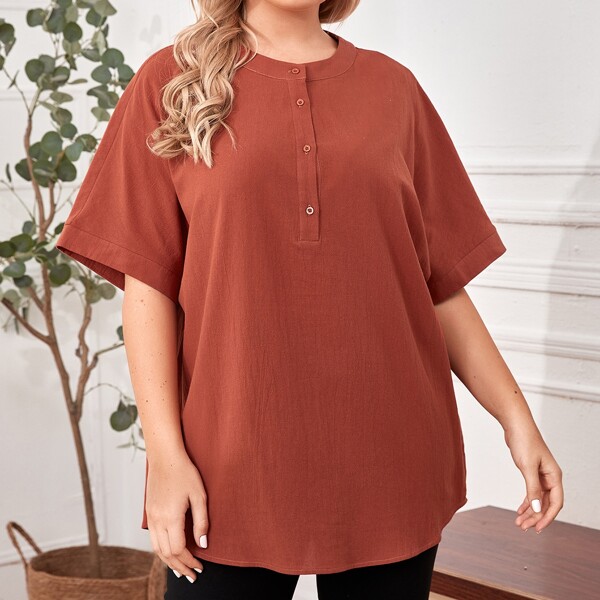

Plus Button Half Placket Top, Redwood