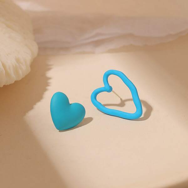 

Heart Stud Earrings, Blue