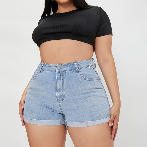 

Plus High Waist Roll Hem Denim Shorts, Light wash