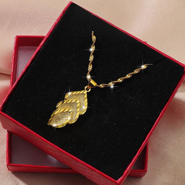 

Leaf Charm Necklace, Gold