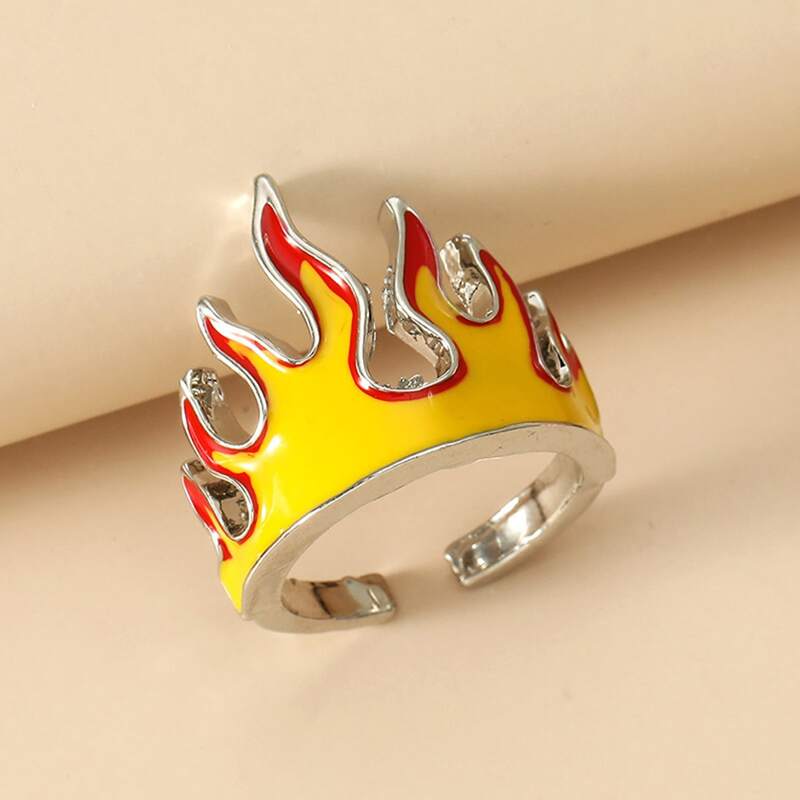 

Flame Design Ring, Multicolor