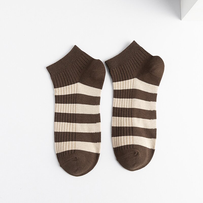 

Guys Striped Ankle Socks, Brown