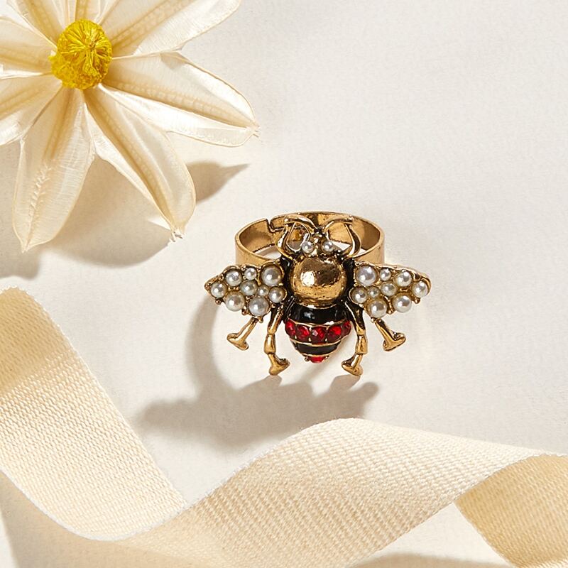 

Bee Decor Ring, Gold