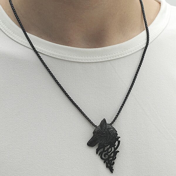 

Men Animal Charm Necklace, Black